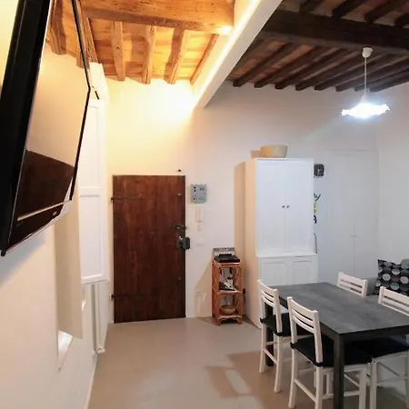 Апартаменты The Galluzza House Сиена